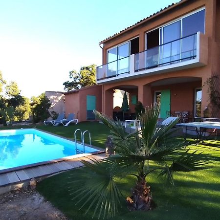 Superbe Bas De Villa 80 M2 Piscine Privee Reservee Aux Vacanciers Avec Vue Magnifique 6 Couchages La Londe-les-Maures Exterior foto